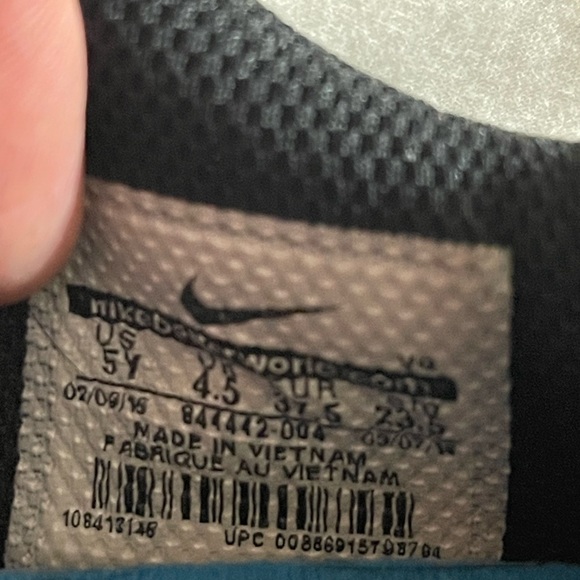 Soccer - Picture 4 of 4